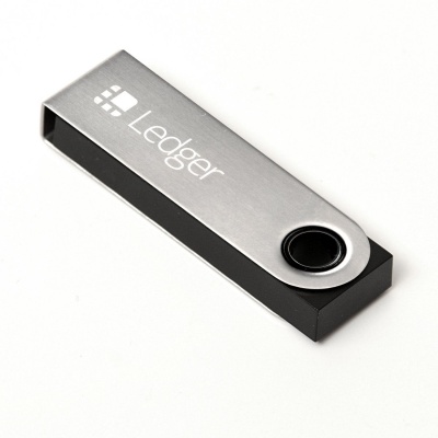 Ledger Nano S купить 5400 руб